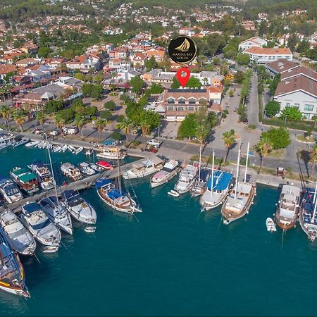 Hotel Marina Bay Goecek Экстерьер фото