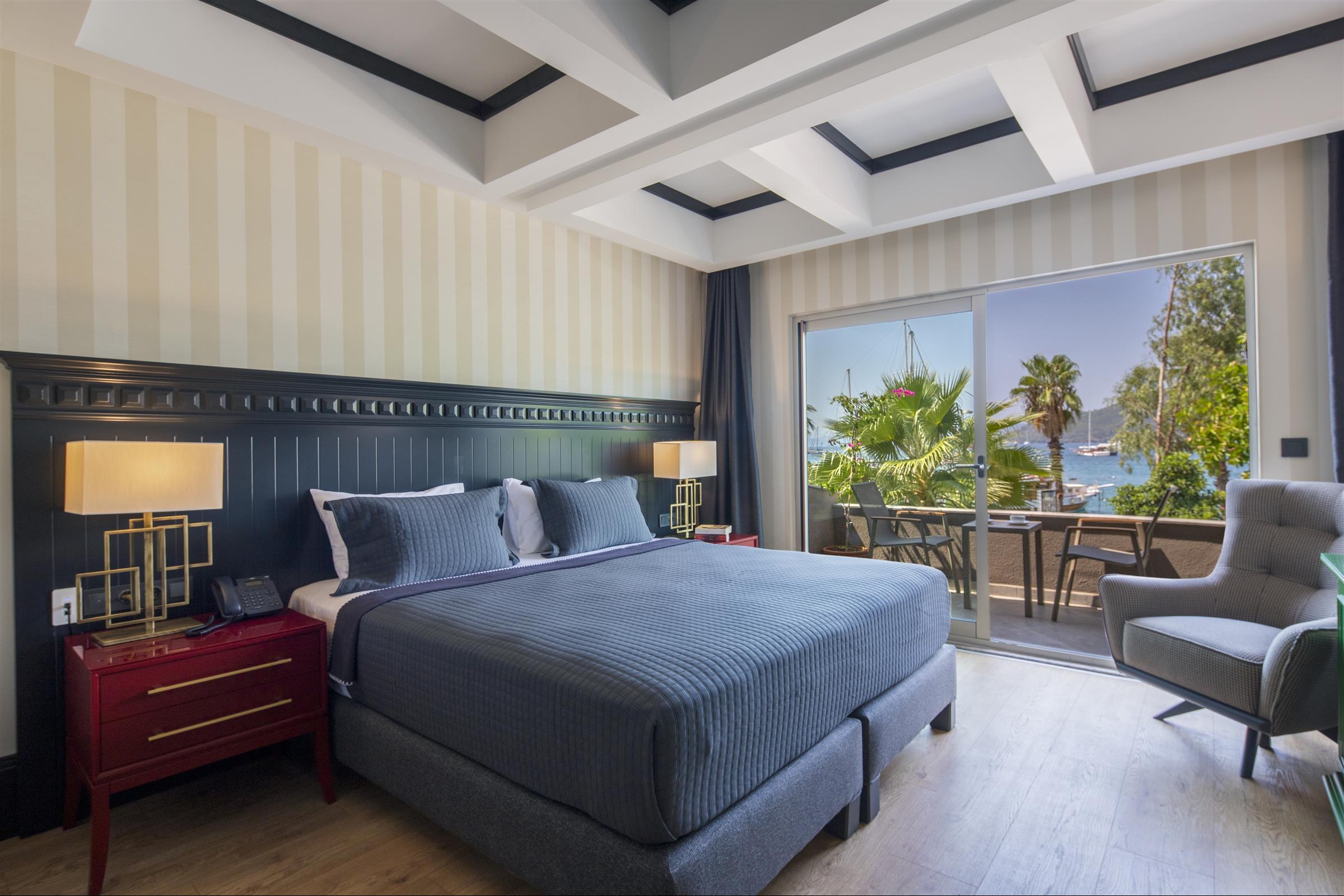 Hotel Marina Bay Goecek Экстерьер фото