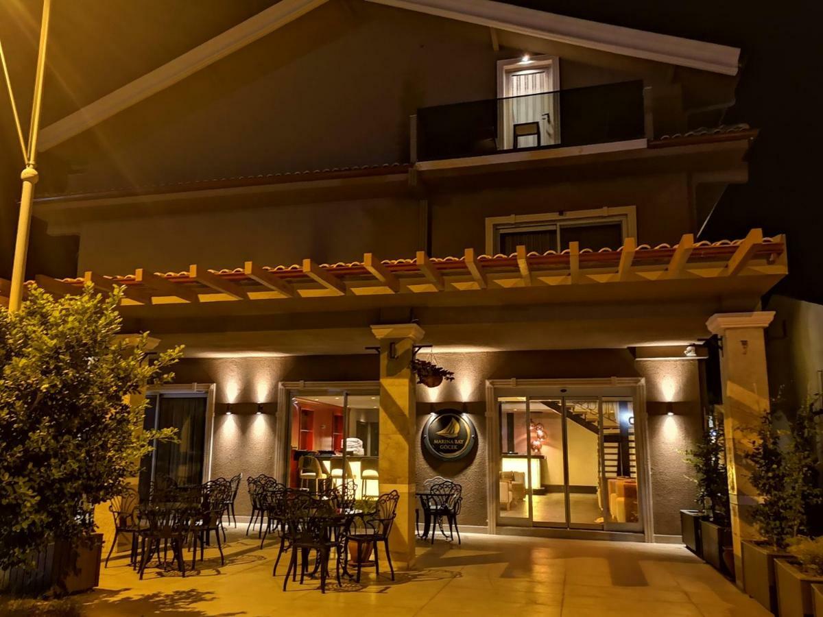 Hotel Marina Bay Goecek Экстерьер фото