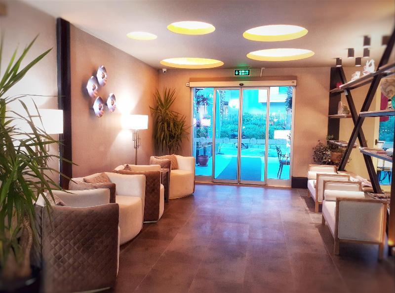 Hotel Marina Bay Goecek Экстерьер фото